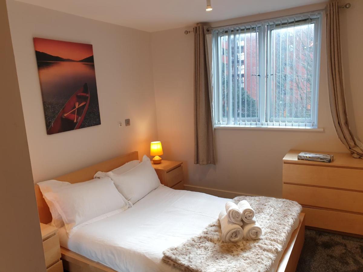 Birmingham Emerald, 2 Bedroom Apartment Exterior photo