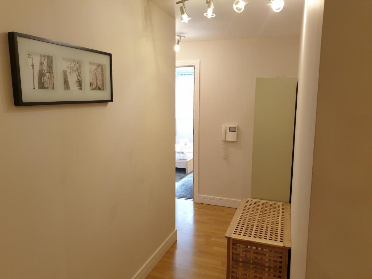 Birmingham Emerald, 2 Bedroom Apartment Exterior photo